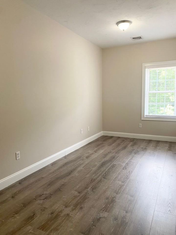 4801 North Main street - Photo 5 of 5