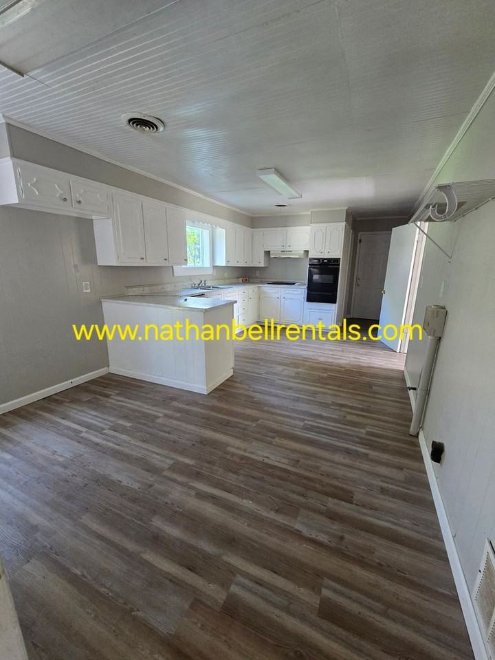 2157 E Price St - Photo 3 of 12