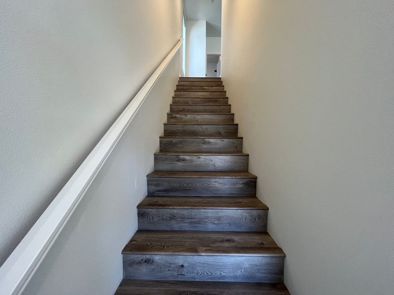 5571 Ne Killingsworth St #A - Photo 3 of 29