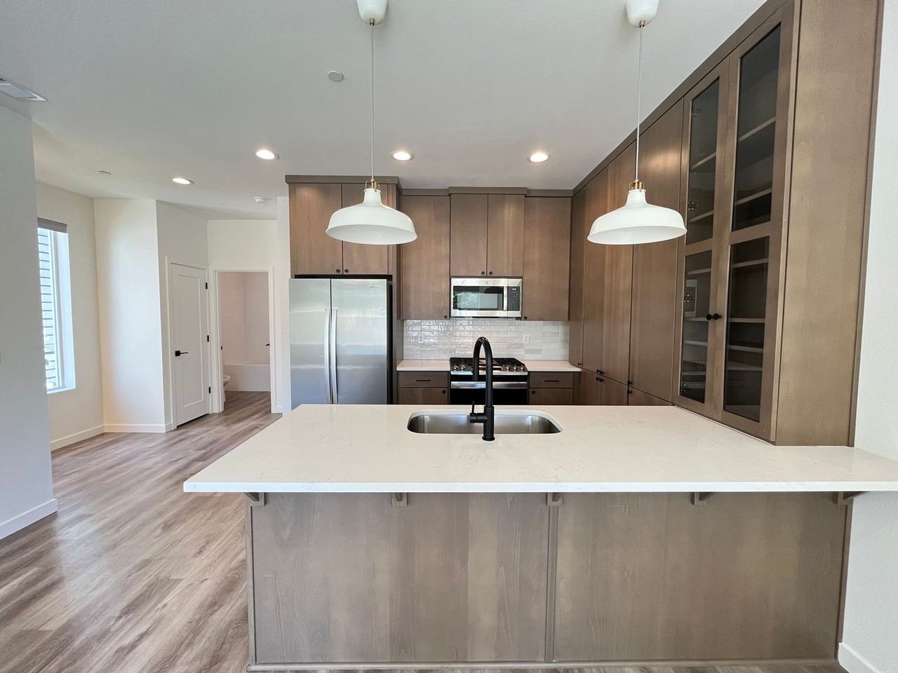 5571 Ne Killingsworth St #A - Photo 6 of 29