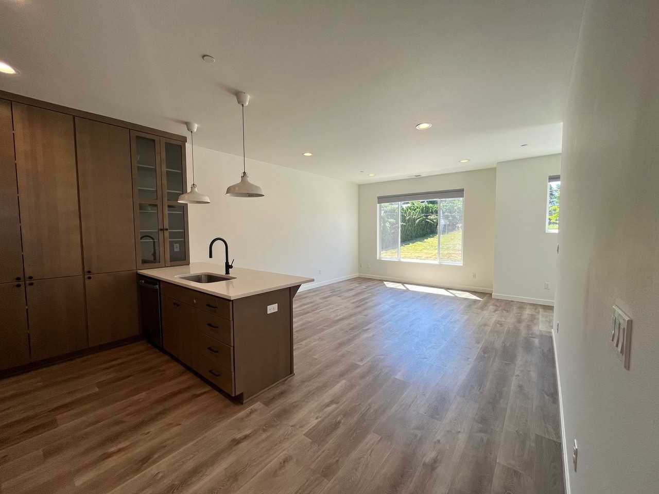 5571 Ne Killingsworth St #A - Photo 7 of 29