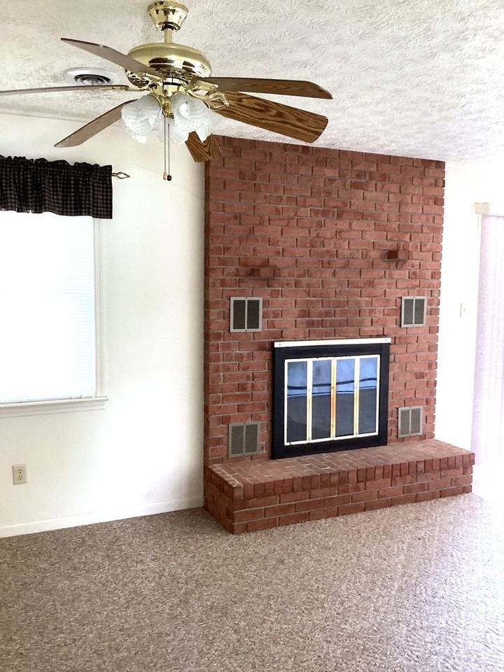 4570 Coontown Rd - Photo 3 of 18