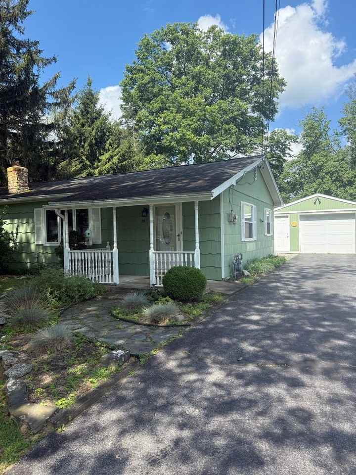 26 Taft Ave - Photo 2 of 20