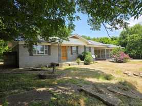 330 College St - Photo 1 of 1