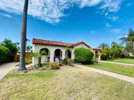 featured image of 4113 Middlesex Dr