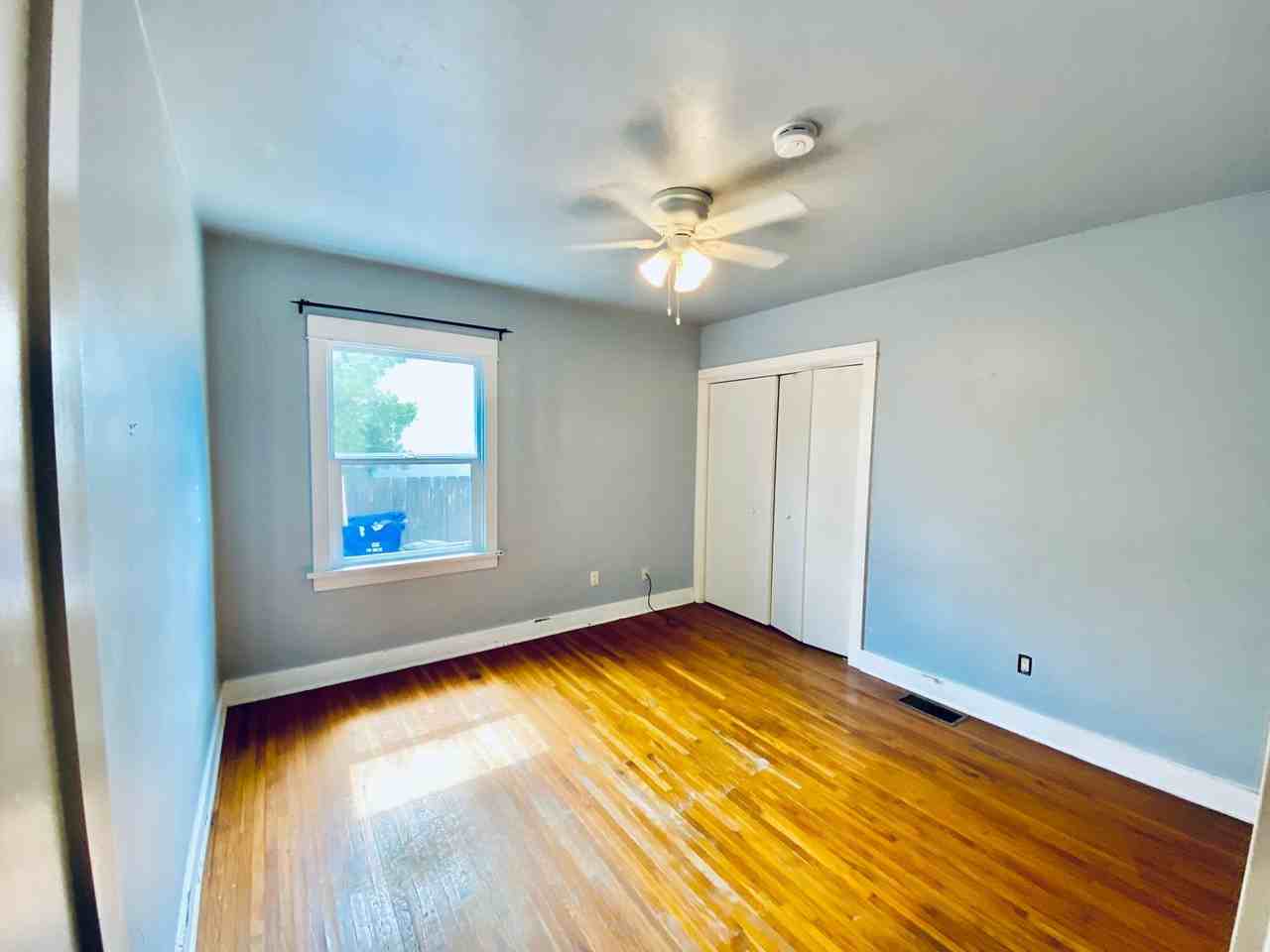 4113 Middlesex Dr - Photo 6 of 13