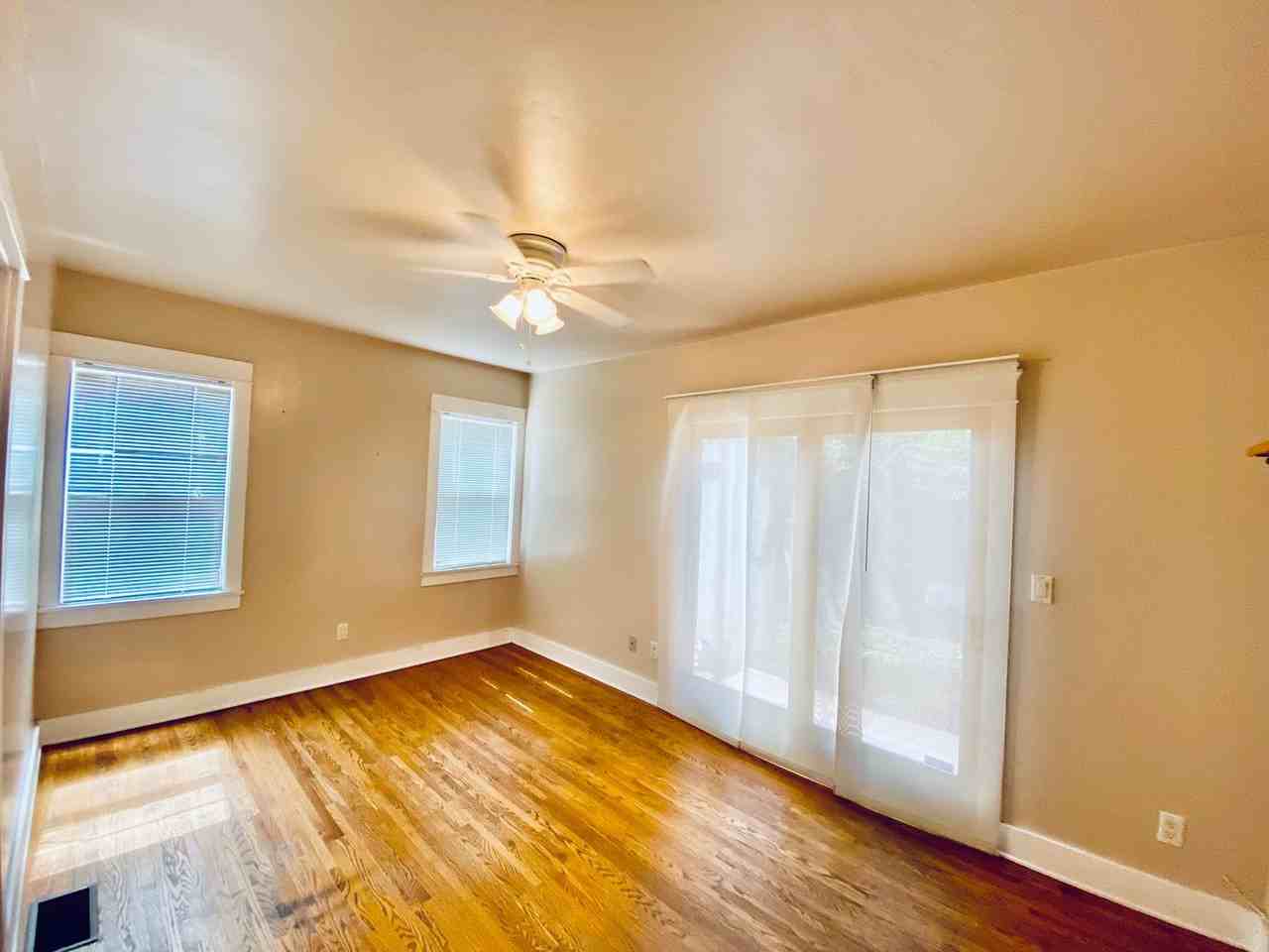 4113 Middlesex Dr - Photo 7 of 13