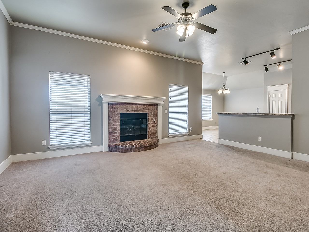 1621 Birchfield Rd - Photo 4 of 26