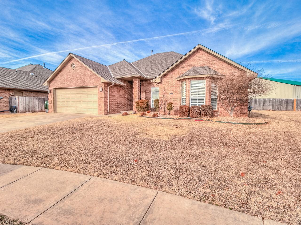 1621 Birchfield Rd - Photo 2 of 26