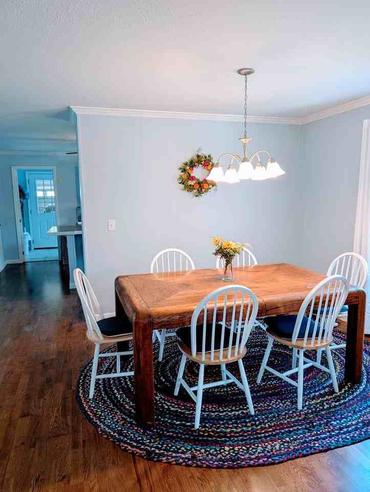 1055 Gunter Corner Rd - Photo 6 of 48