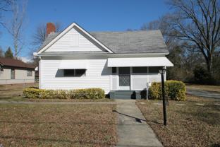621 Walnut St - Photo 1 of 1