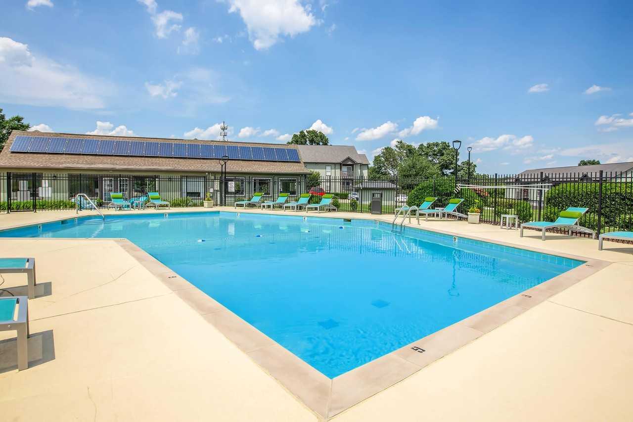 Chase Cove Apartments - Photo 7 of 50