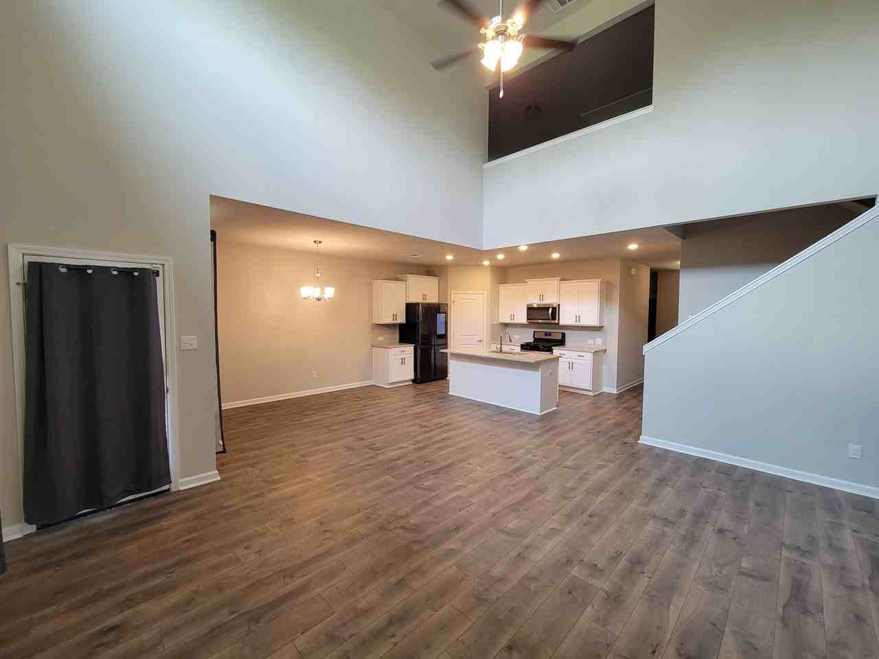 2420 Reserve Dr - Photo 7 of 25