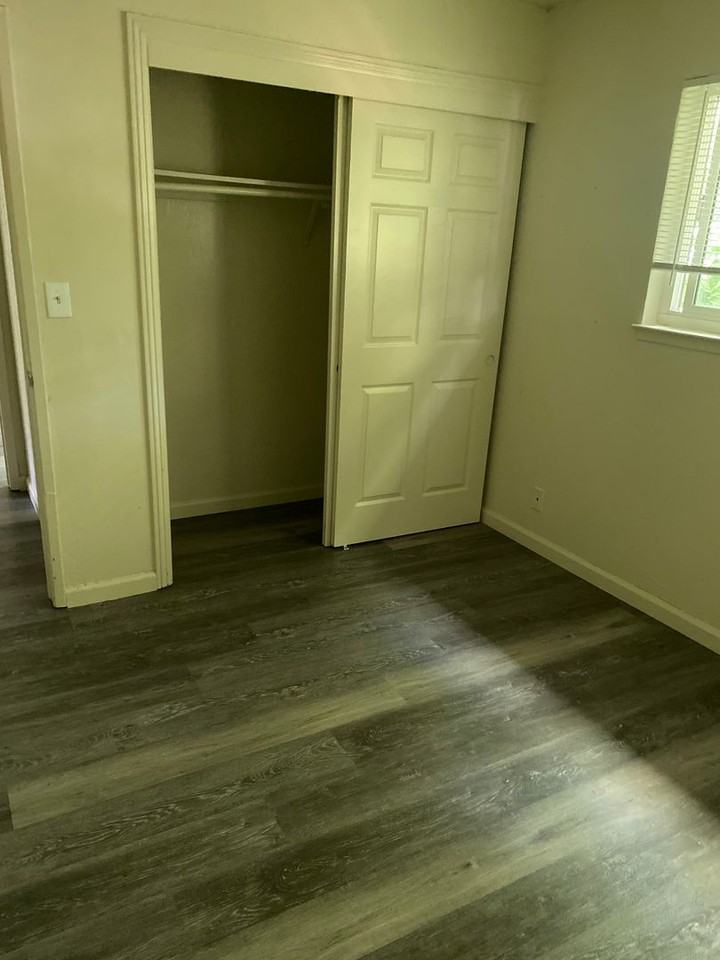 420 - 710 N 23rd - Photo 6 of 15