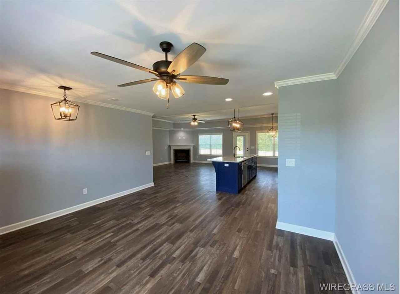 301 Brookestone Dr - Photo 4 of 18