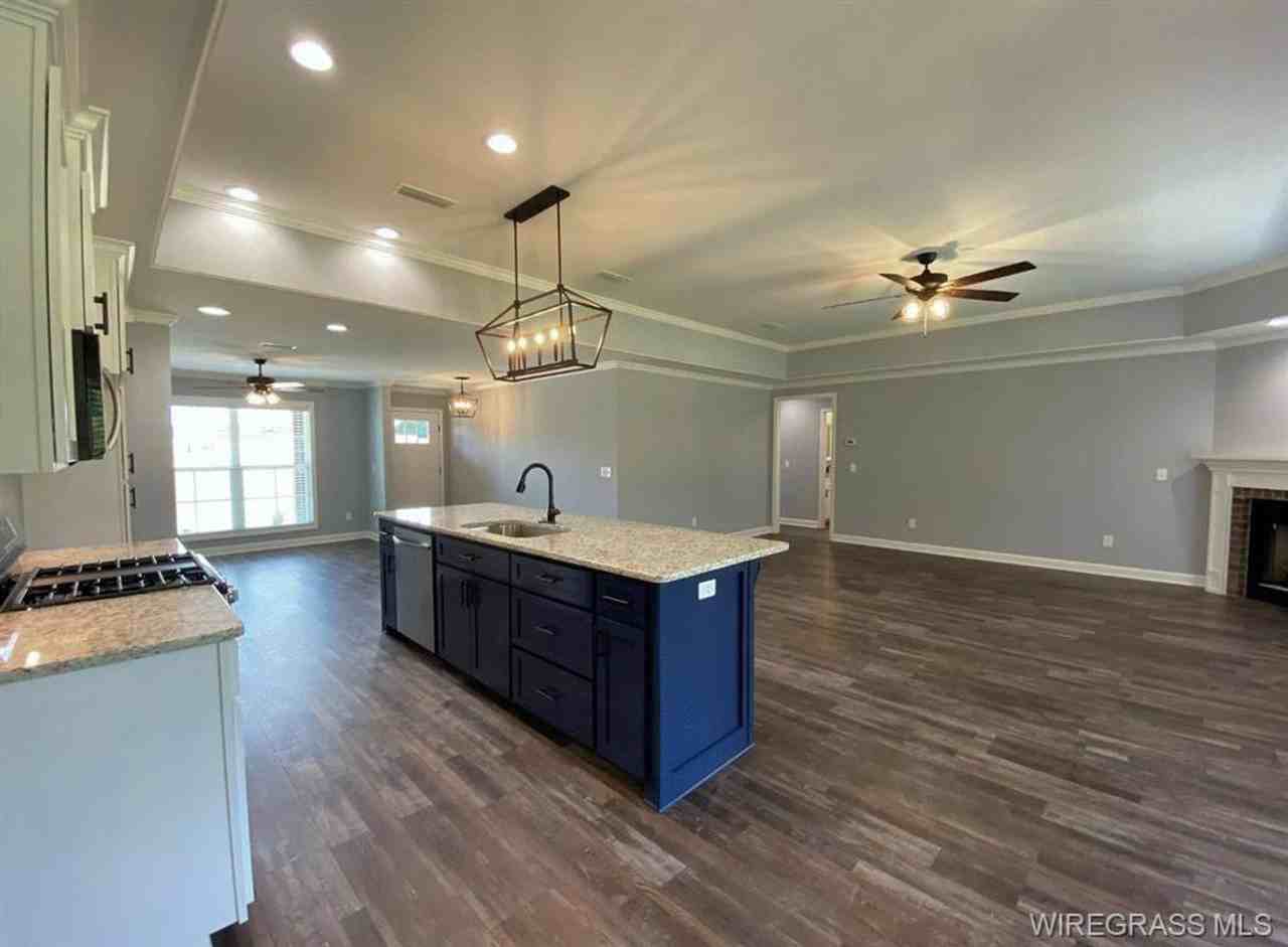 301 Brookestone Dr - Photo 5 of 18