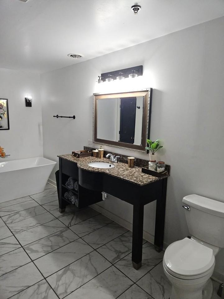 816 Goode St - Photo 5 of 15