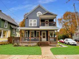 300 Milburn Dr - Photo 1 of 1