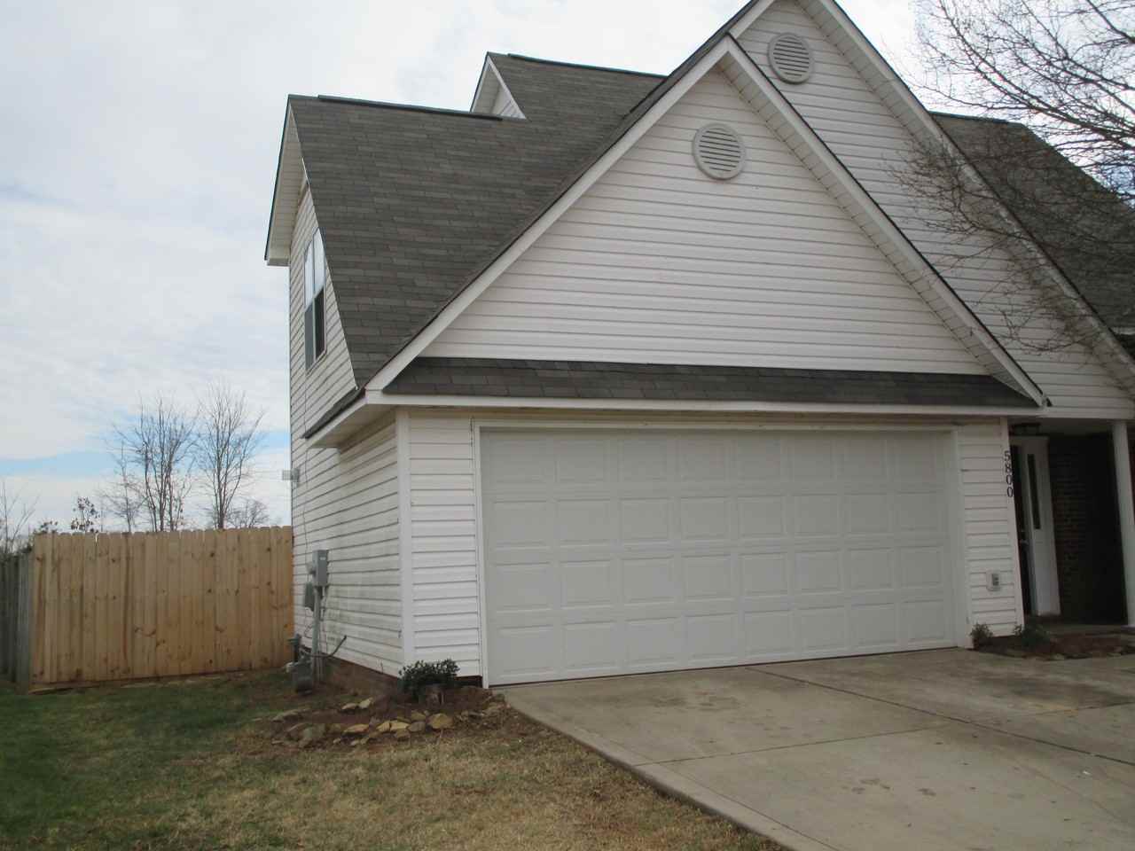 5800 Autumn Trace Ln - Photo 2 of 14