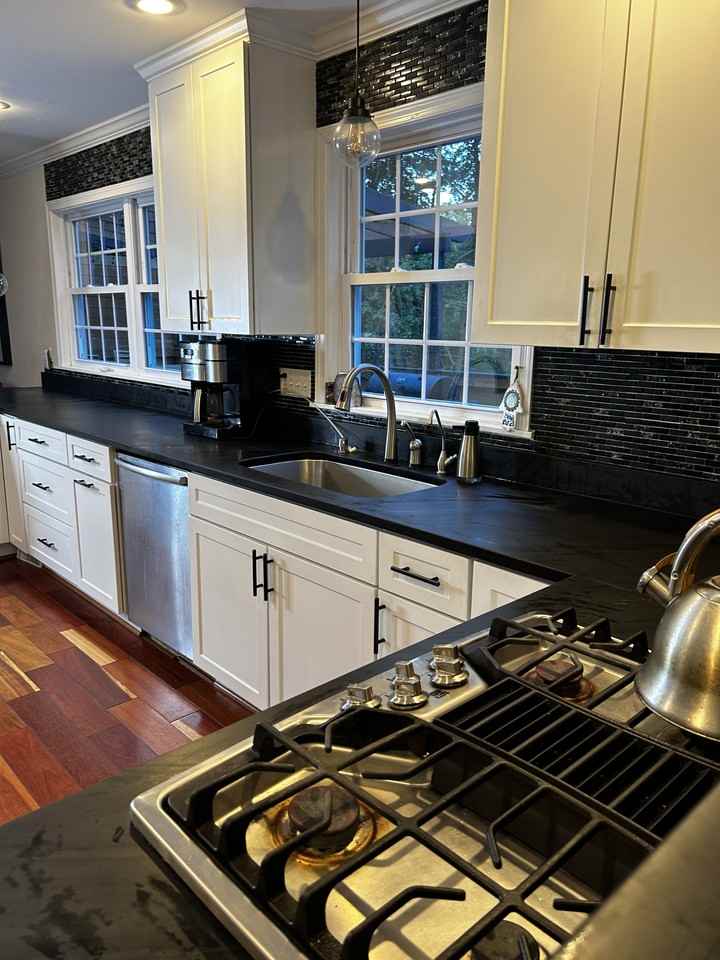 7813 Kawshek Path - Photo 3 of 13