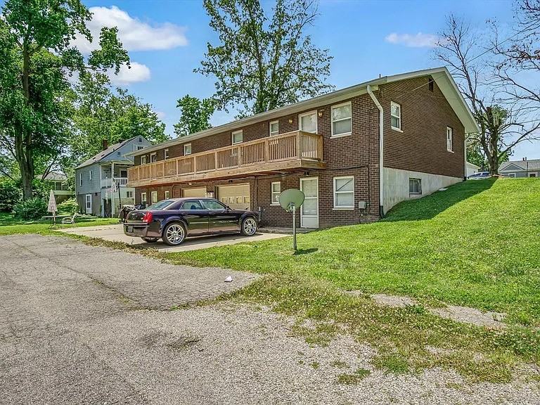 N Combs Ave #612 - Photo 2 of 2