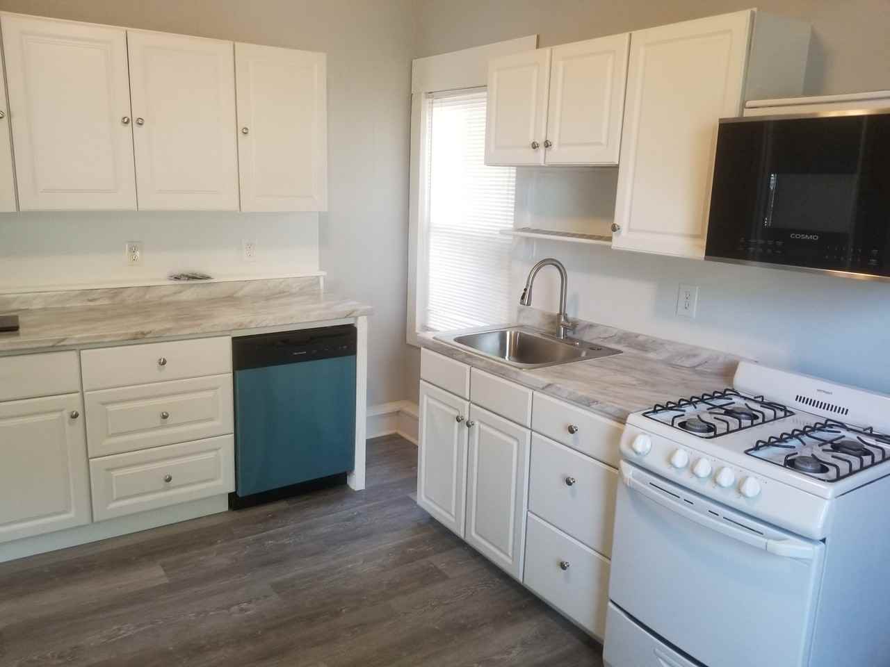 7 Prospect St #4 - Photo 2 of 15