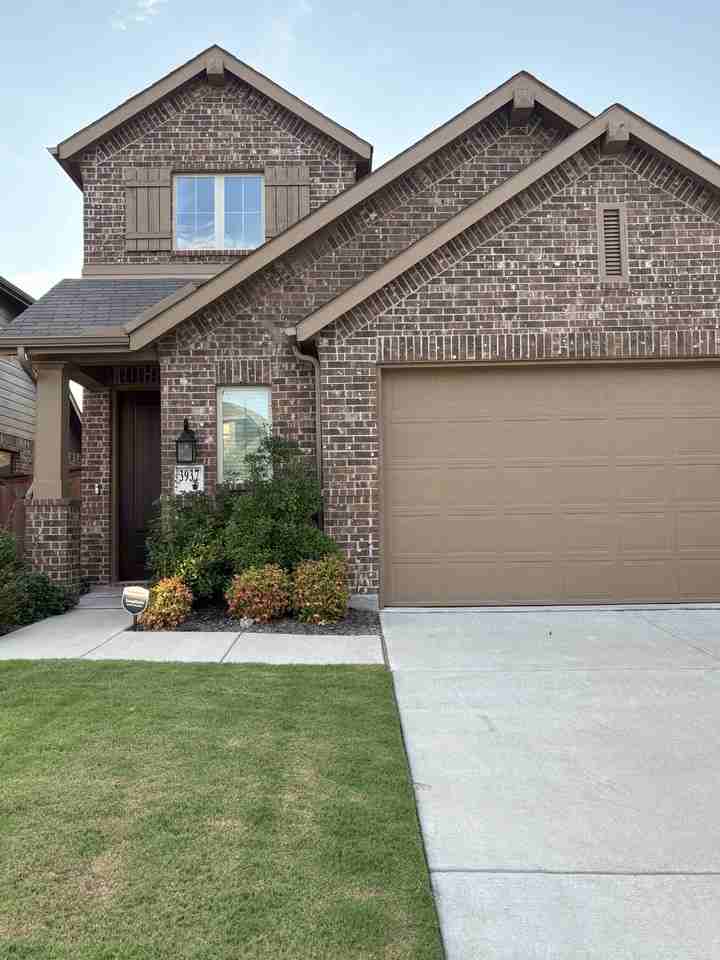 3937 Chesapeake Ln #NA - Photo 2 of 32