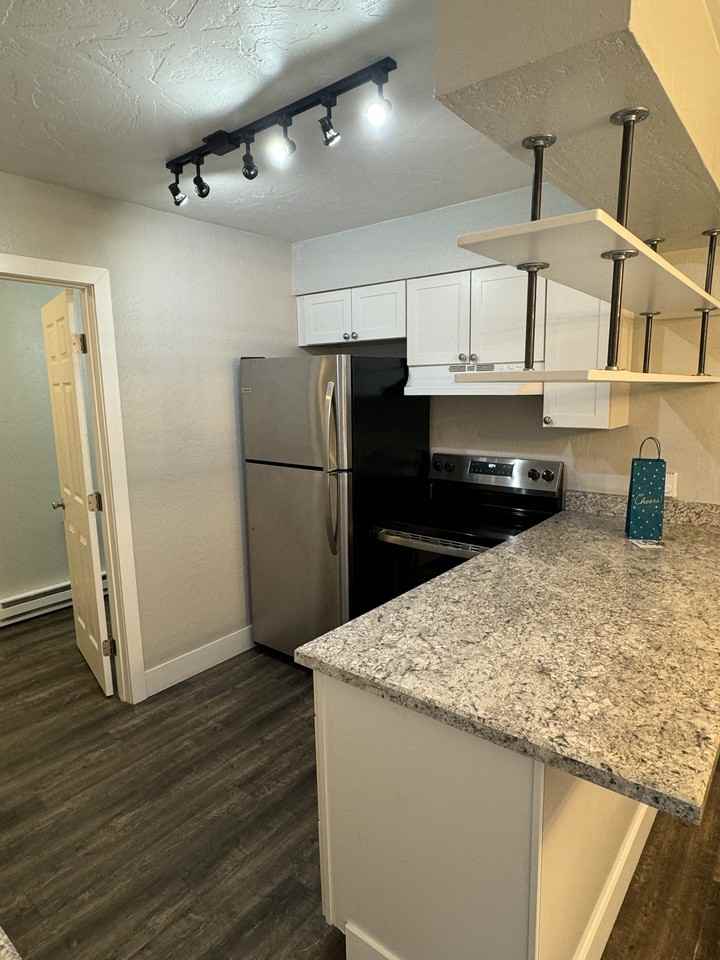 2297 Sherwood Ln #2297 - Photo 4 of 20