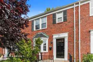 6111 Parkway Dr - Photo 1 of 1