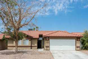 5823 Berry Hill Ln - Photo 1 of 1