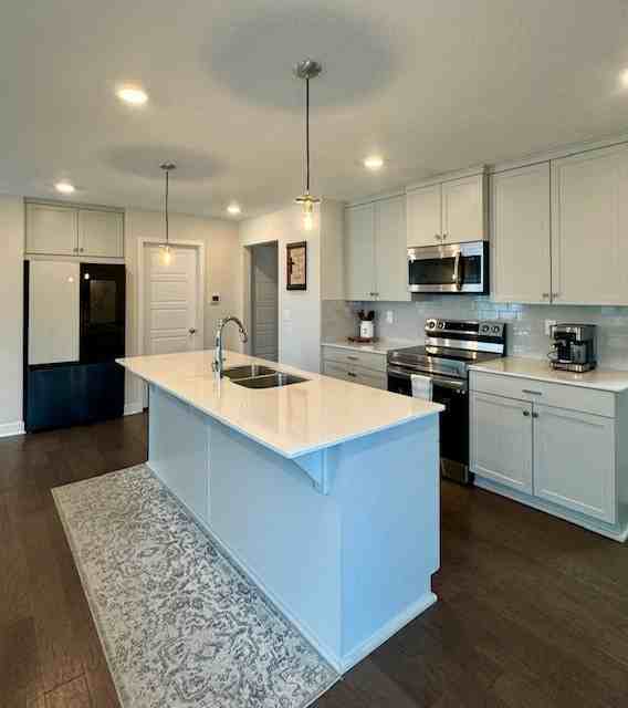 27610 East Red Fox Street - Photo 3 of 35