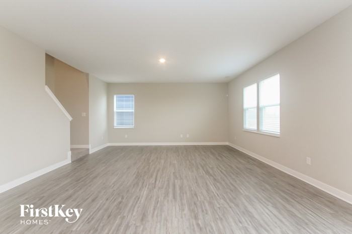 2392 S Carlota Dr - Photo 2 of 15