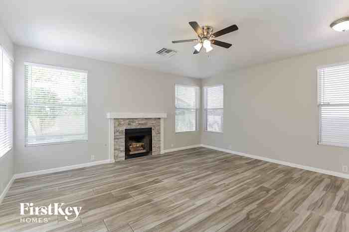 3201 W Cactus Tree Trl - Photo 2 of 15