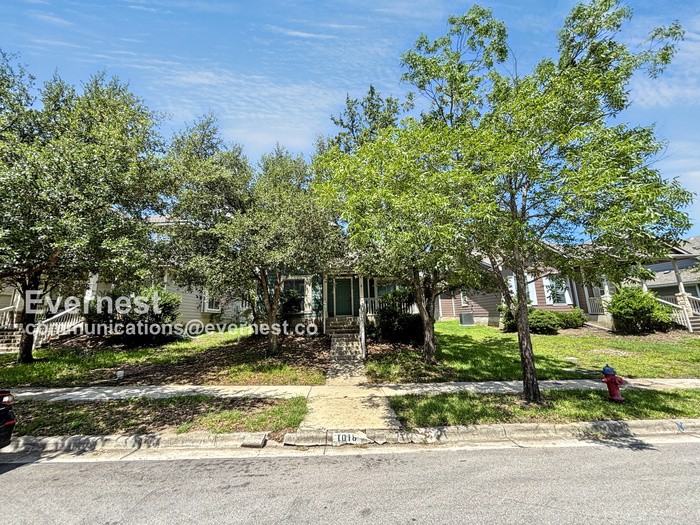 1018 Monadale Trl - Photo 2 of 19