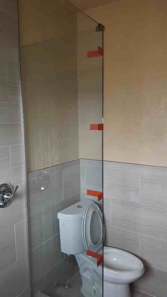 918 E 6th St - Photo 6 of 20