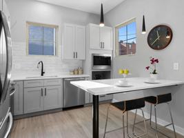 featured image of 1012 E Long St