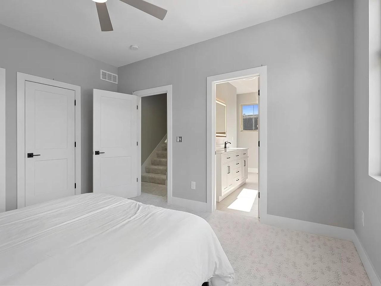 1012 E Long St - Photo 5 of 20