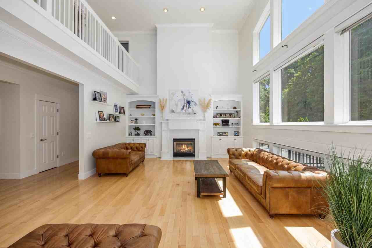 4440 Whitewood Farms Dr Ne - Photo 2 of 11