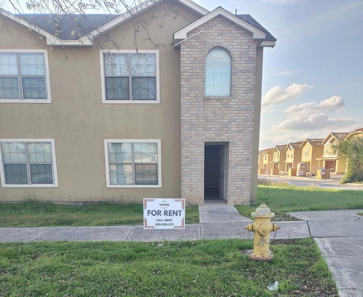 10503 Hunters Pond - Photo 6 of 20