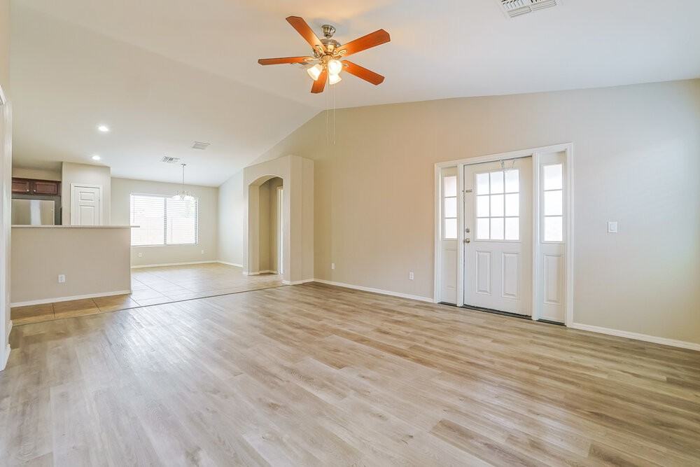 3611 W Santa Cruz Ave - Photo 3 of 16