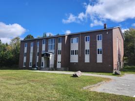 23 Reading Cres #1 - Photo 1 of 1