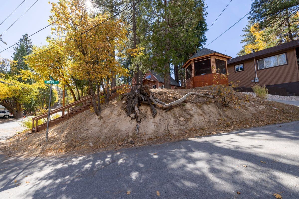 2242 Deep Creek Dr - Photo 3 of 42