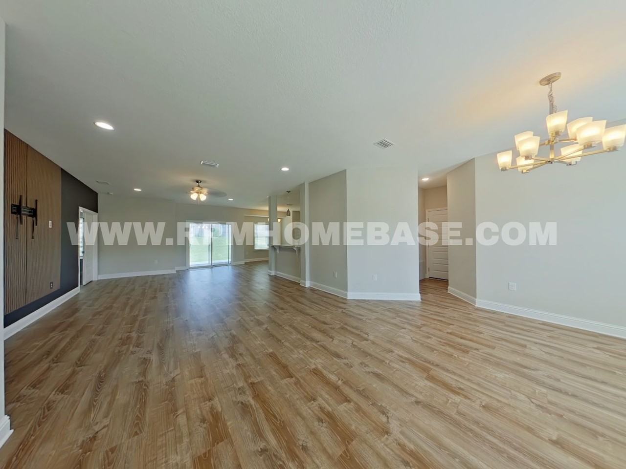 5434 Lee Farm Blvd - Photo 2 of 18