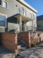 featured image of 100 York St