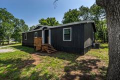 58 Divine Pl - Photo 1 of 1