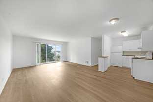415 Warren Drive (144r) - Photo 1 of 1