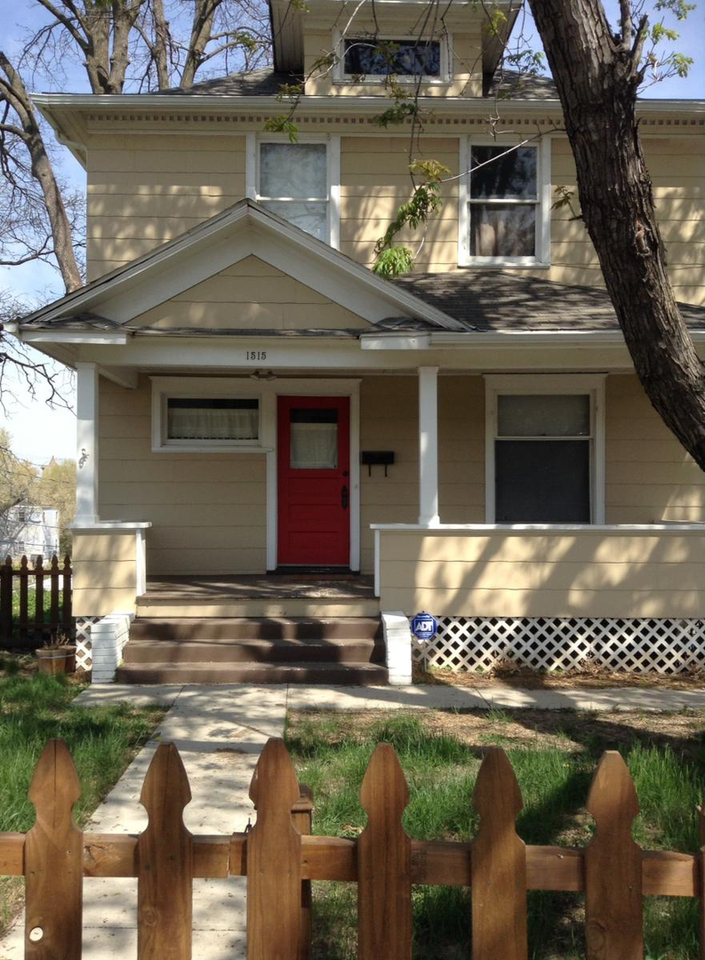 1515 S 28th St - Photo 2 of 9