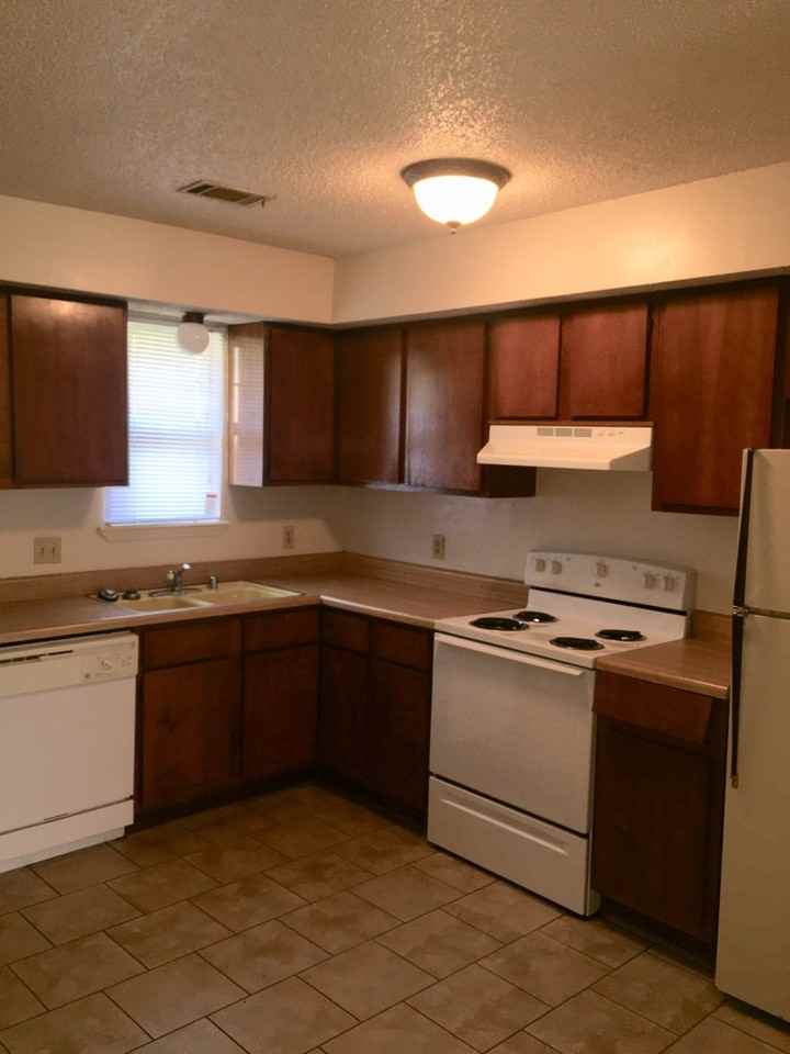 1615 Z Street South - Photo 2 of 6