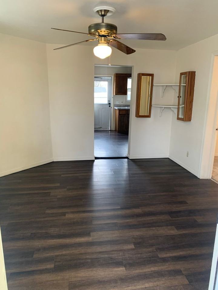 645 E Florida St - Photo 3 of 11