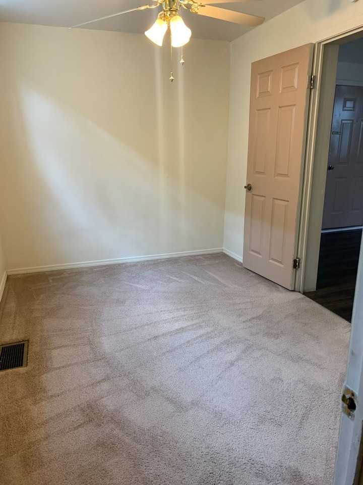 645 E Florida St - Photo 5 of 11